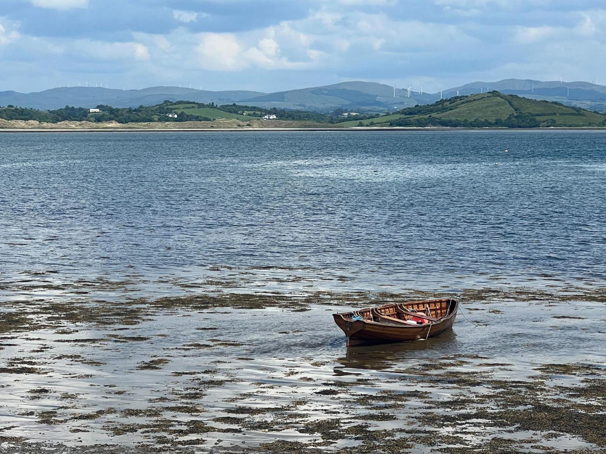 In The Country Yet Close To Town Donegal Town Kültér fotó